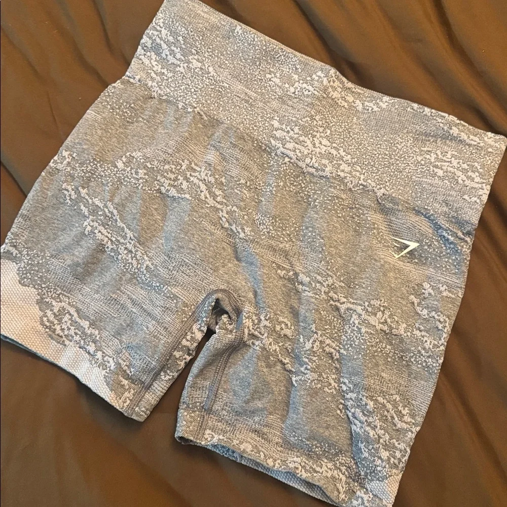 Gymshark Blue Gray Camo Seamless High-Waist Athletic Shorts - Picture 4 of 5